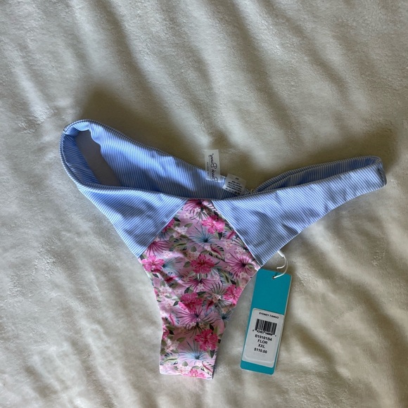 Beach Bunny Other - Beach Bunny Sydney Tango Reversible Floral stripe bikini bottom
